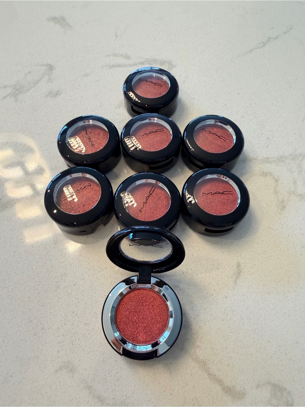 【Brand New】MAC Dazzleshadow Extreme Eyeshadow | Royal Ruby Full Size
